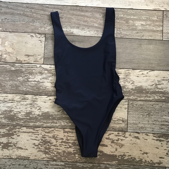 Aerie Super Scoop Cheeky One Piece Swimsuit - Picture 7 of 8